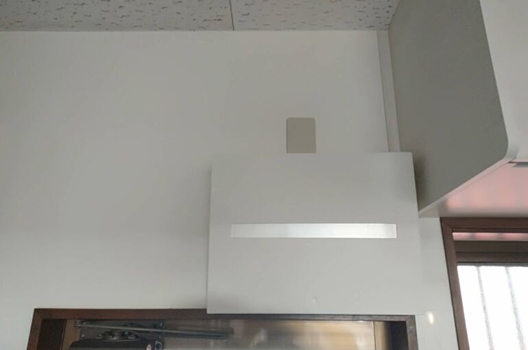 543